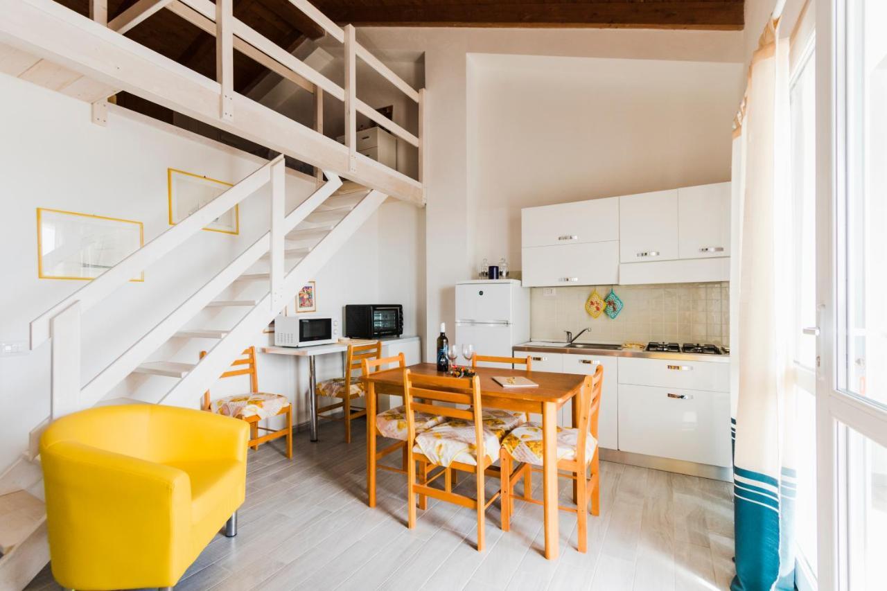 Residence Fior Di Sulcis Calasetta Exterior foto