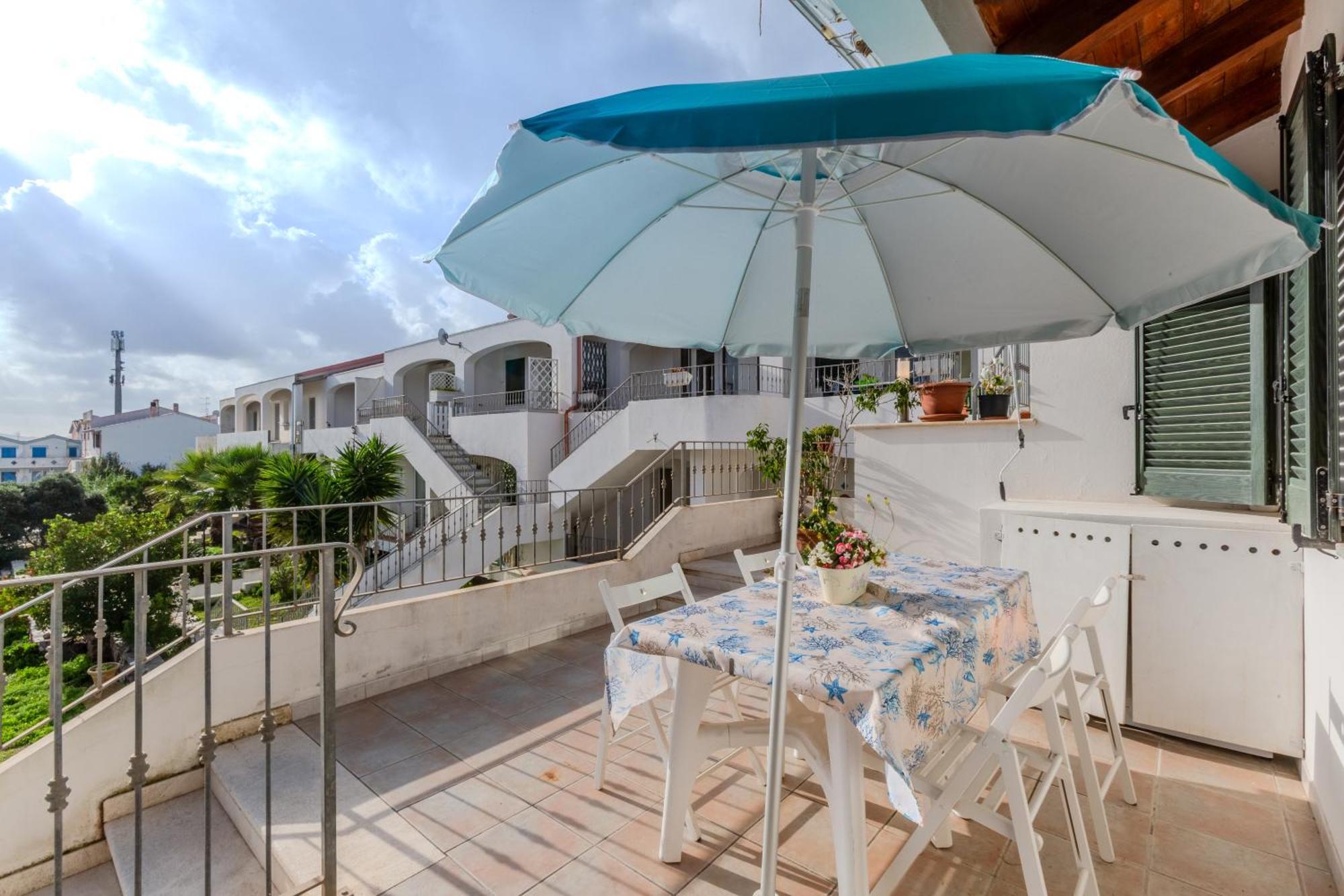 Residence Fior Di Sulcis Calasetta Exterior foto